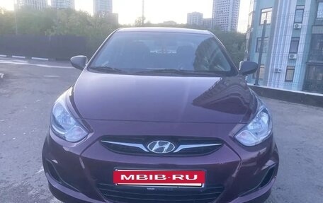 Hyundai Solaris II рестайлинг, 2012 год, 887 000 рублей, 7 фотография