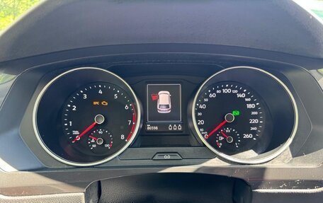 Volkswagen Tiguan II, 2021 год, 2 700 000 рублей, 2 фотография