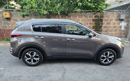 KIA Sportage IV рестайлинг, 2019 год, 2 200 000 рублей, 2 фотография