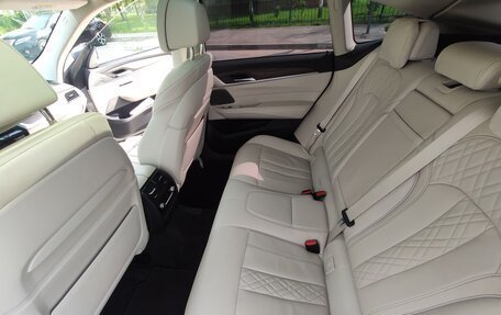 BMW 6 серия, 2019 год, 4 150 000 рублей, 14 фотография