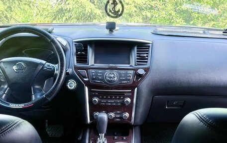 Nissan Pathfinder, 2015 год, 2 150 000 рублей, 4 фотография