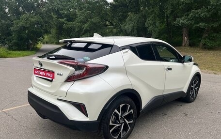 Toyota C-HR I рестайлинг, 2018 год, 2 050 000 рублей, 2 фотография