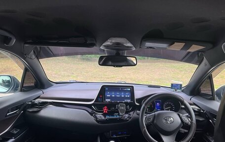 Toyota C-HR I рестайлинг, 2018 год, 2 050 000 рублей, 8 фотография