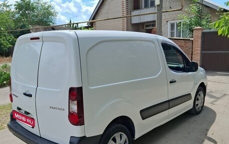 Peugeot Partner II рестайлинг 2, 2013 год, 699 000 рублей, 6 фотография