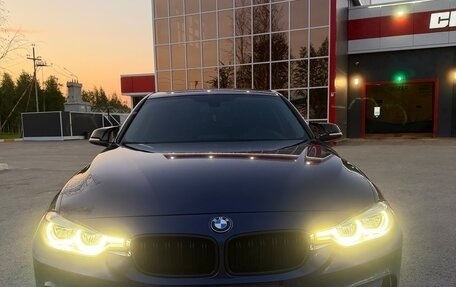 BMW 3 серия, 2017 год, 2 250 000 рублей, 2 фотография