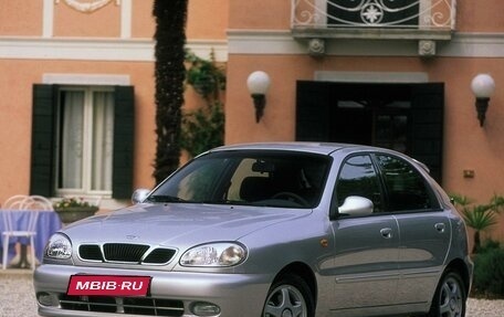Daewoo Lanos, 2000 год, 140 000 рублей, 1 фотография