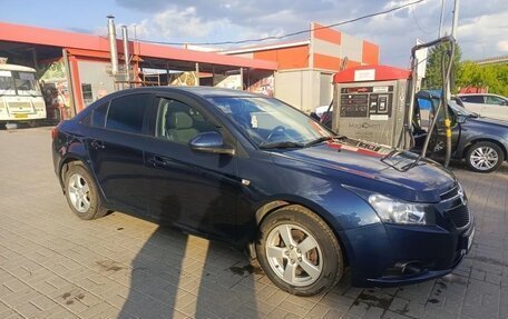 Chevrolet Cruze II, 2012 год, 690 000 рублей, 2 фотография