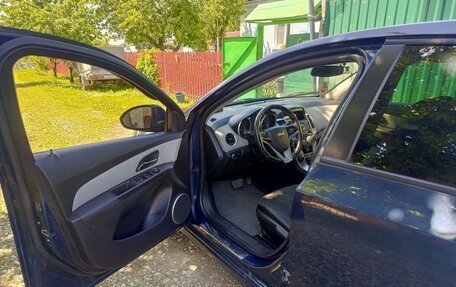 Chevrolet Cruze II, 2012 год, 690 000 рублей, 5 фотография