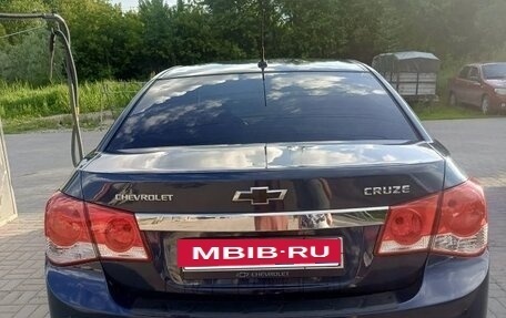 Chevrolet Cruze II, 2012 год, 690 000 рублей, 3 фотография