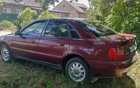 Audi A4, 1997 год, 260 000 рублей, 11 фотография