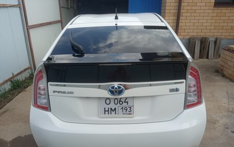 Toyota Prius, 2014 год, 950 000 рублей, 6 фотография