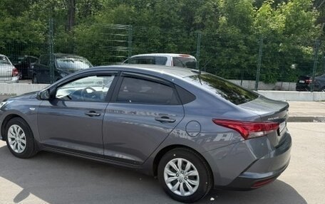 Hyundai Solaris II рестайлинг, 2021 год, 1 500 000 рублей, 6 фотография