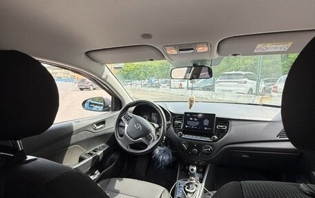 Hyundai Solaris II рестайлинг, 2021 год, 1 500 000 рублей, 11 фотография