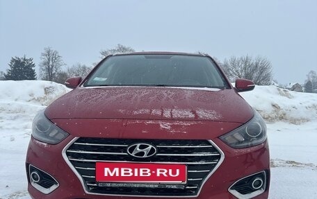 Hyundai Solaris II рестайлинг, 2018 год, 1 350 000 рублей, 4 фотография