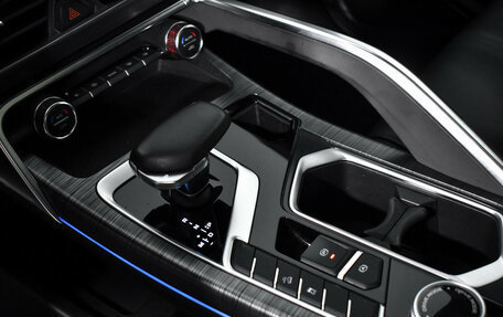 Geely Tugella FY11, 2022 год, 2 400 000 рублей, 13 фотография
