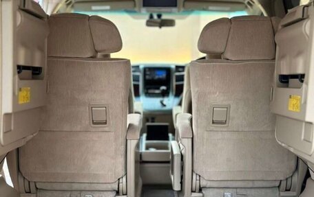 Toyota Vellfire I, 2009 год, 1 100 000 рублей, 7 фотография