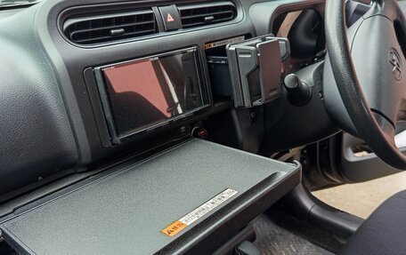 Toyota Probox I, 2019 год, 1 350 000 рублей, 4 фотография