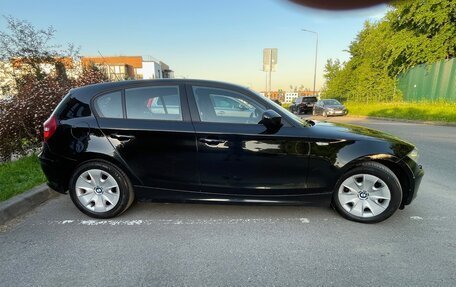 BMW 1 серия, 2010 год, 750 000 рублей, 4 фотография