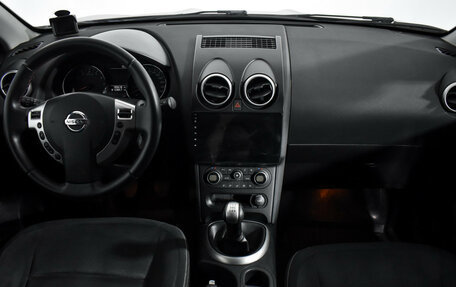 Nissan Qashqai, 2010 год, 869 000 рублей, 16 фотография