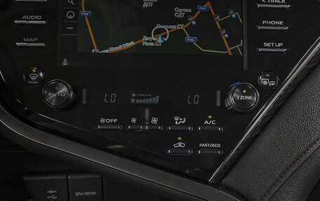 Toyota Camry, 2020 год, 3 440 000 рублей, 13 фотография