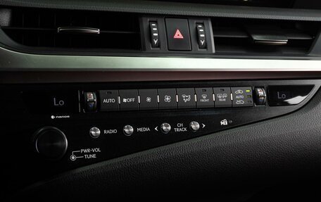 Lexus ES VII, 2018 год, 4 499 000 рублей, 17 фотография