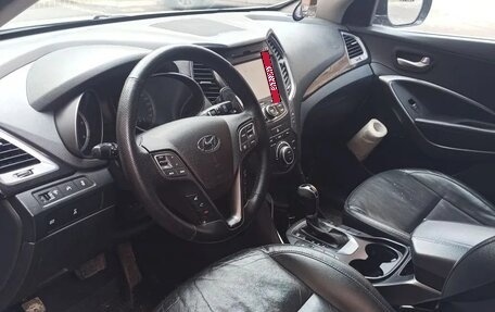 Hyundai Santa Fe III рестайлинг, 2012 год, 1 840 000 рублей, 12 фотография