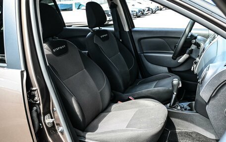 Renault Sandero II рестайлинг, 2020 год, 1 379 000 рублей, 8 фотография