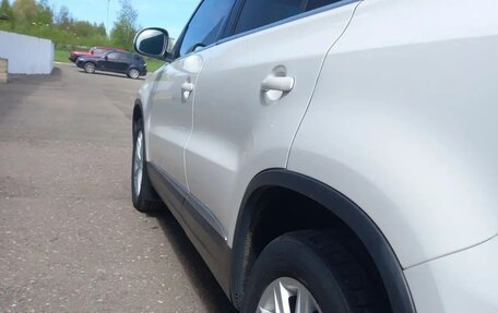 Volkswagen Tiguan I, 2011 год, 1 300 000 рублей, 3 фотография