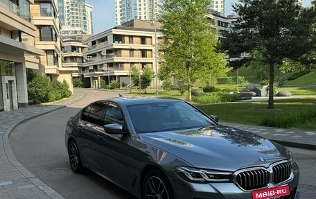 BMW 5 серия, 2022 год, 5 100 000 рублей, 1 фотография