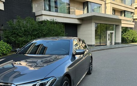 BMW 5 серия, 2022 год, 5 100 000 рублей, 2 фотография