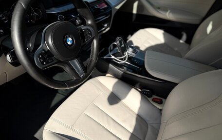 BMW 5 серия, 2019 год, 2 800 000 рублей, 16 фотография