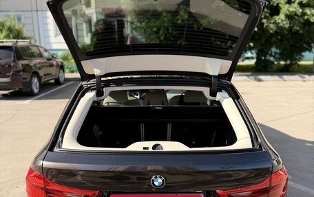 BMW 5 серия, 2019 год, 2 800 000 рублей, 7 фотография