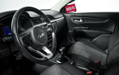 KIA Rio IV, 2018 год, 1 389 000 рублей, 11 фотография