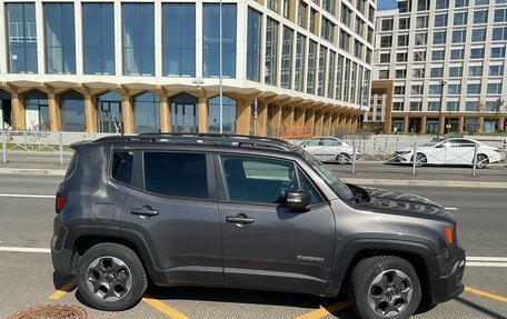Jeep Renegade I рестайлинг, 2016 год, 1 750 000 рублей, 2 фотография