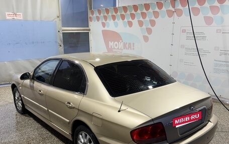 Hyundai Sonata IV рестайлинг, 2005 год, 465 000 рублей, 3 фотография