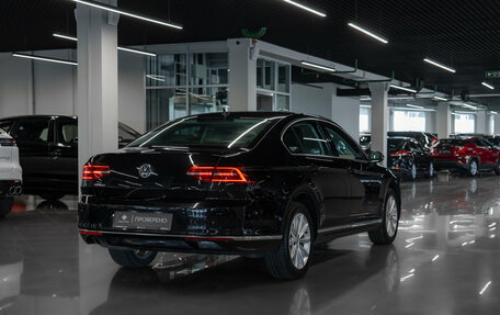 Volkswagen Passat B8 рестайлинг, 2018 год, 2 380 000 рублей, 5 фотография