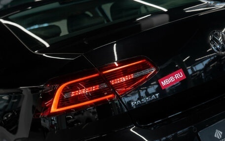Volkswagen Passat B8 рестайлинг, 2018 год, 2 380 000 рублей, 26 фотография