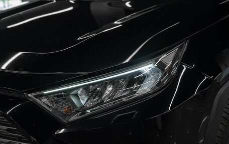 Toyota RAV4, 2020 год, 3 180 000 рублей, 23 фотография