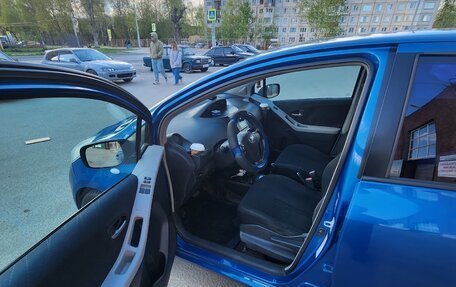 Toyota Yaris III рестайлинг, 2008 год, 520 000 рублей, 8 фотография