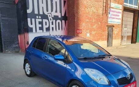 Toyota Yaris III рестайлинг, 2008 год, 520 000 рублей, 2 фотография