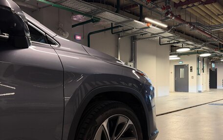 Lexus RX IV рестайлинг, 2016 год, 3 700 000 рублей, 18 фотография