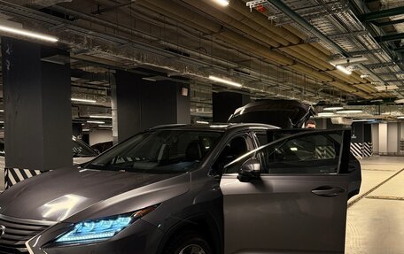 Lexus RX IV рестайлинг, 2016 год, 3 700 000 рублей, 19 фотография