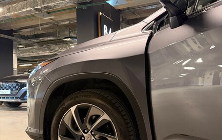 Lexus RX IV рестайлинг, 2016 год, 3 700 000 рублей, 28 фотография