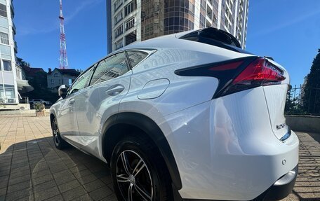 Lexus NX I, 2015 год, 2 250 000 рублей, 3 фотография
