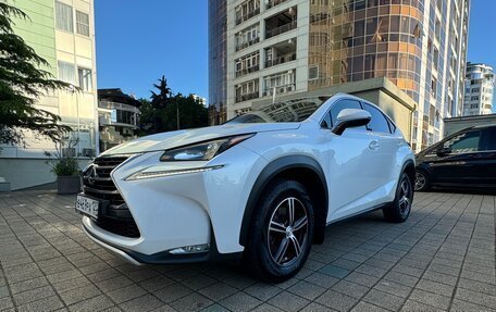 Lexus NX I, 2015 год, 2 250 000 рублей, 10 фотография