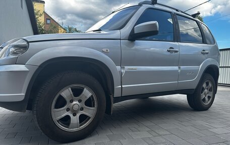 Chevrolet Niva I рестайлинг, 2012 год, 449 000 рублей, 3 фотография