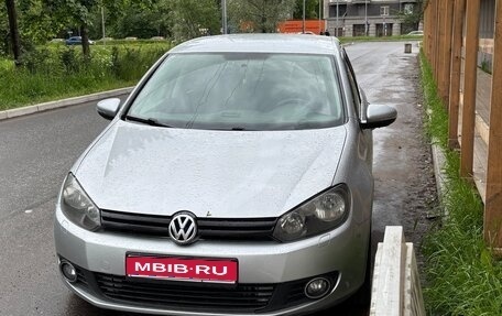 Volkswagen Golf VI, 2010 год, 700 000 рублей, 1 фотография