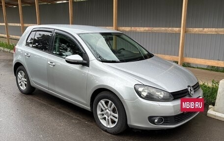 Volkswagen Golf VI, 2010 год, 700 000 рублей, 2 фотография