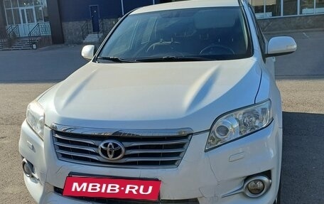 Toyota RAV4, 2011 год, 1 180 000 рублей, 24 фотография