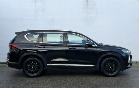 Hyundai Santa Fe IV, 2018 год, 2 680 000 рублей, 4 фотография